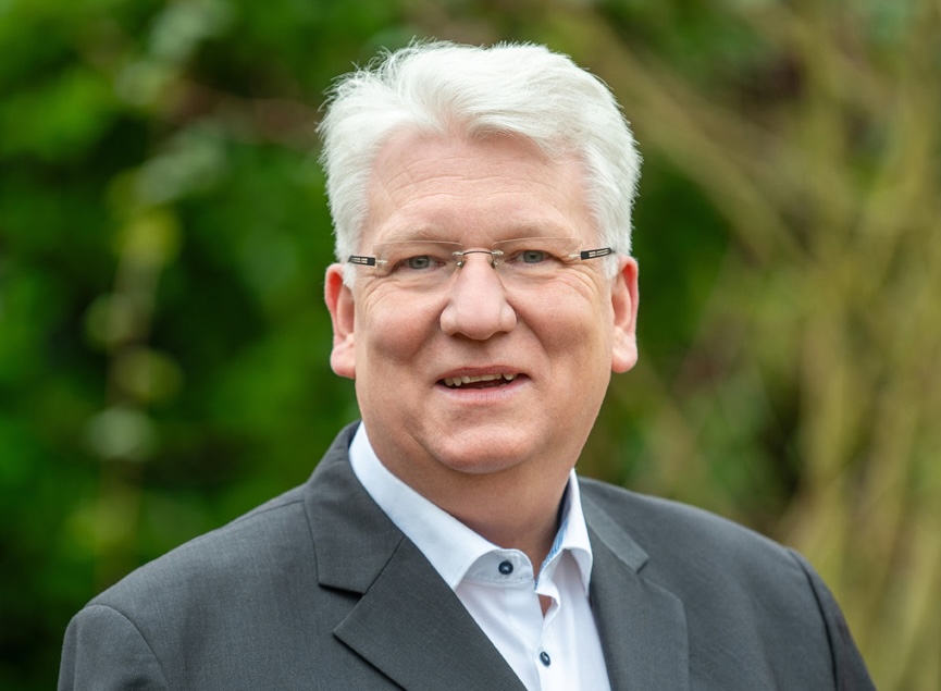 Hartmut Ganze antwortet auf Fragen zur Schulentwicklung